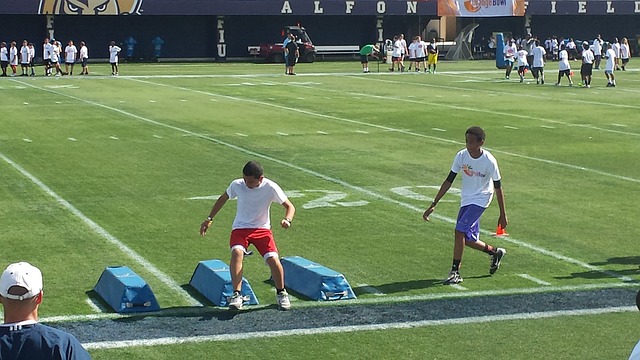 解说和现场 解说和现场